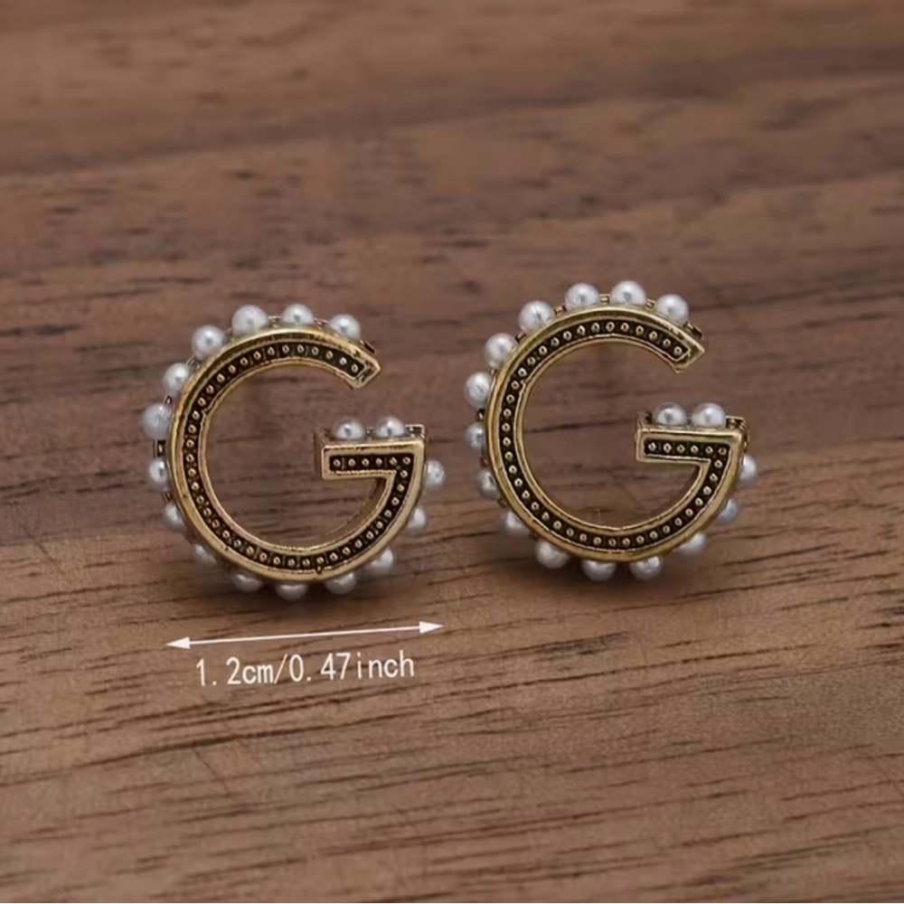 Double G Gold Pearl Earrings – Chic Everyday Luxury NWT - Fashion Jewelry - Picture 5 of 5